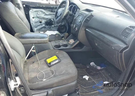 2011 Kia Sorento Lx из США, поврежденный, VIN 5XYKT3A17BG023832